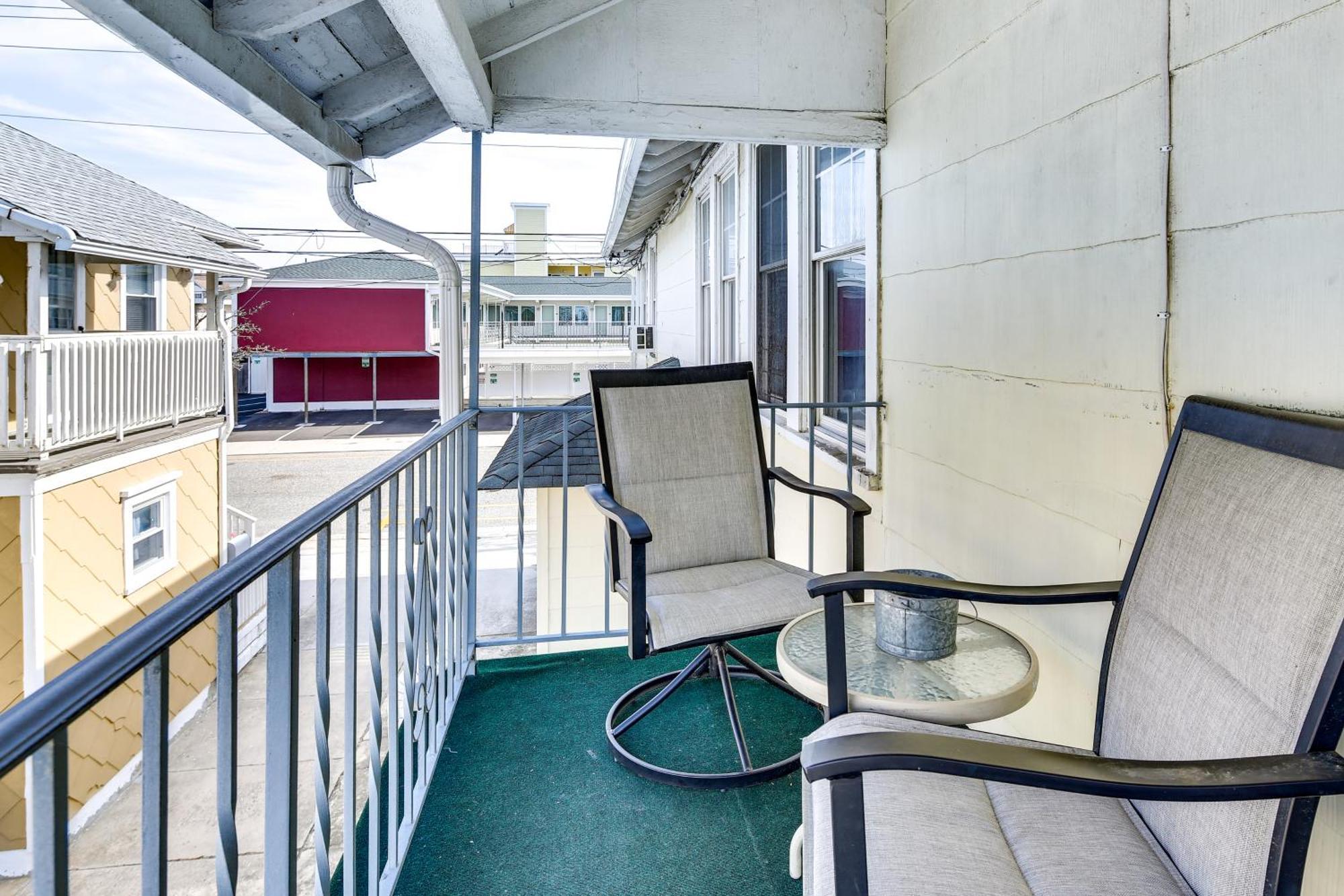 Pet-Friendly Apartment In Wildwood Less Than 1 Mi To Beach ภายนอก รูปภาพ